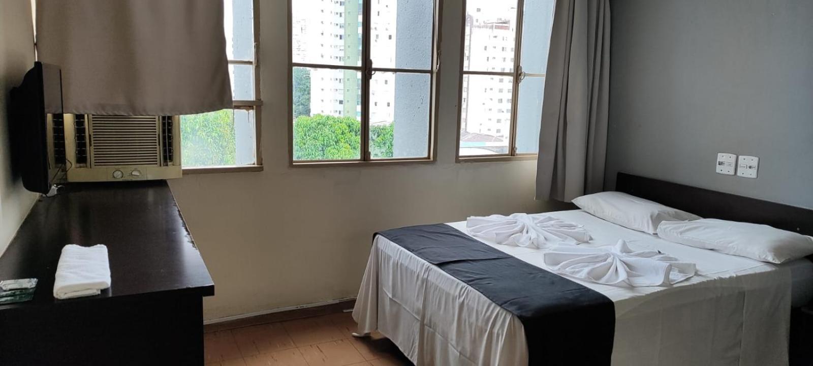 Hotel La Rocca, Goiânia Exteriör bild
